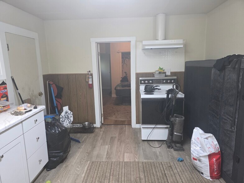 More Photos Of 618 SE M St, Grants Pass Multifamily For Sale