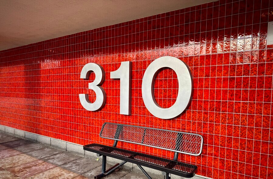 More Photos Of 310 E Shore Rd, Great Neck Medical For Lease