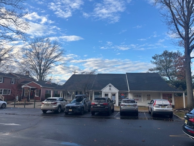 More Photos Of 3-5 Swimming River Rd, Lincroft General Retail For Lease