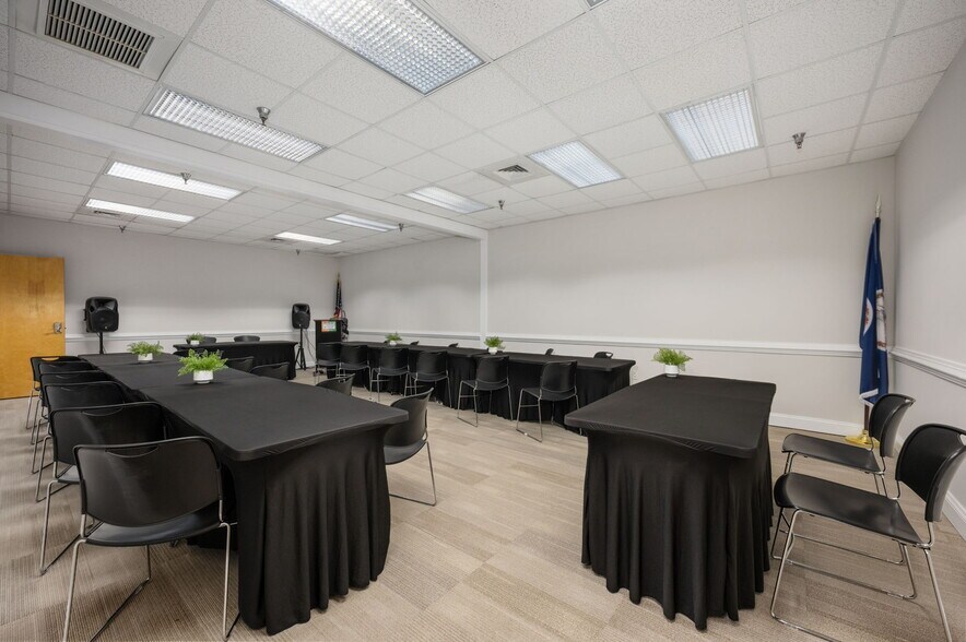 More Photos Of 415-417 Wolfe St, Fredericksburg Medical For Lease