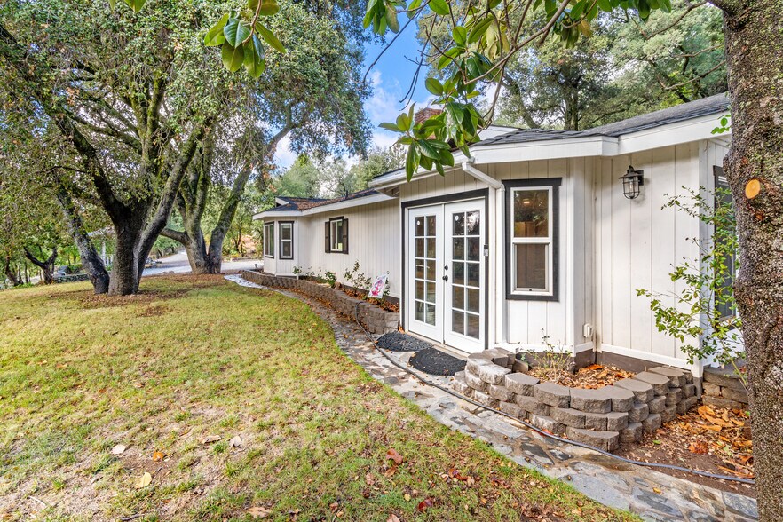 More Photos Of 4700 Highway 78, Julian Specialty For Sale