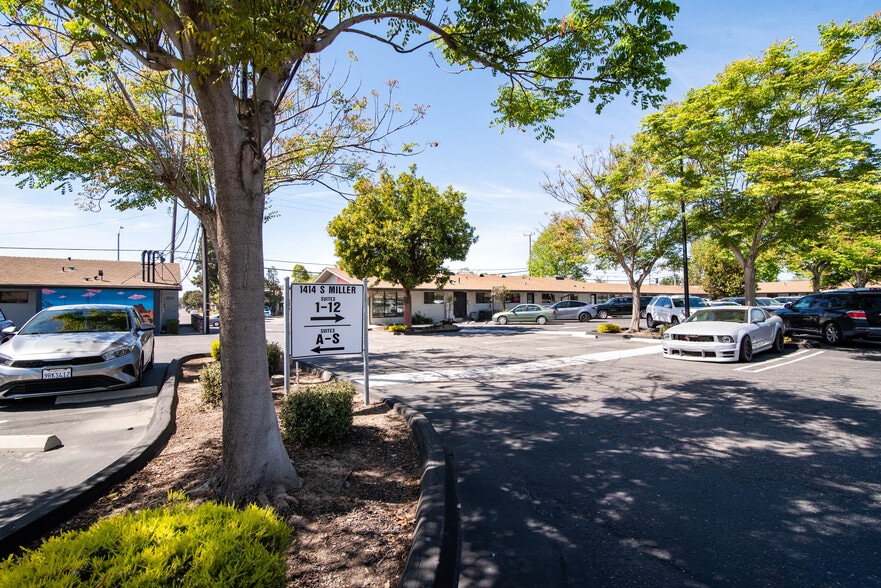 More Photos Of 1414 S Miller St, Santa Maria Medical For Sale
