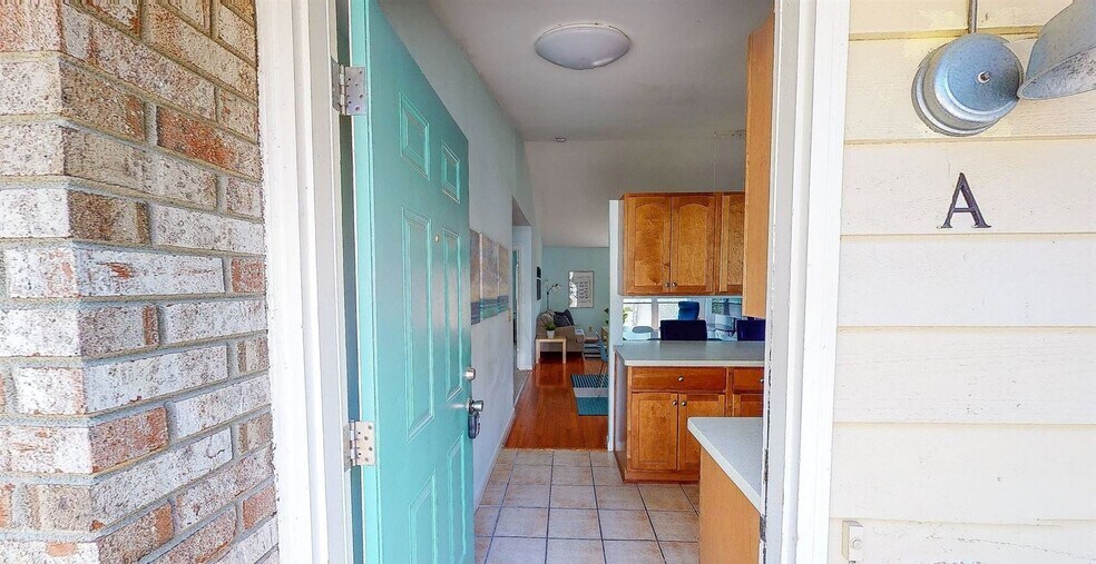 More Photos Of 201 Howell St, Chapel Hill Apartments For Sale