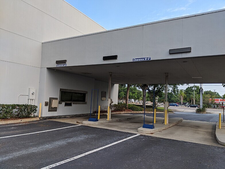 More Photos Of 13175 Walsingham Rd, Largo Bank For Lease