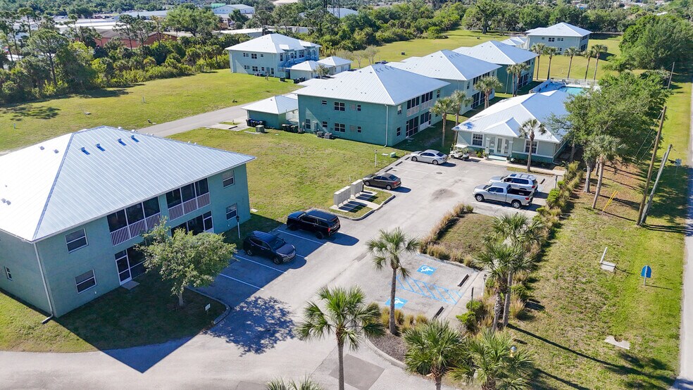 More Photos Of 4520 S Biscayne Dr, North Port Apartments For Sale