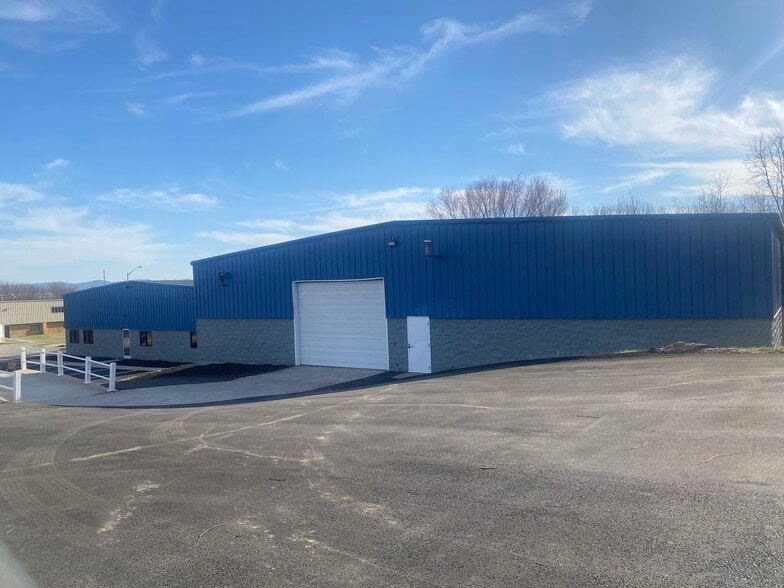 Primary Photo Of 4034 Pepperell Way, Dublin Warehouse For Lease