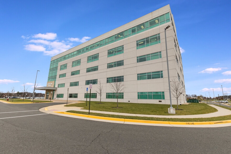 More Photos Of 24430 Stone Springs Blvd, Dulles Town Center Medical For Lease