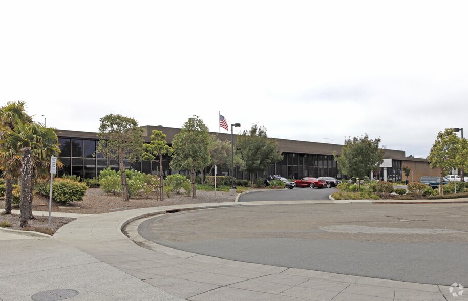 More Photos Of 700 National Ct, Richmond Office For Lease