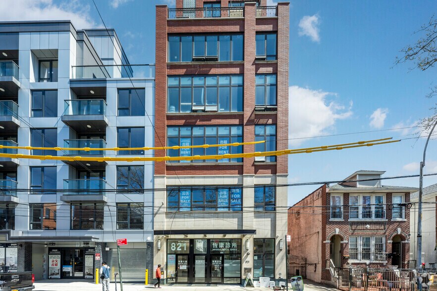 More Photos Of 821 45th St, Brooklyn Office For Lease