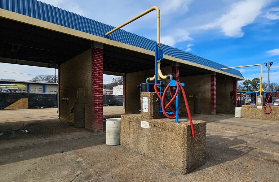 More Photos Of 4954 Summer Ave, Memphis Carwash For Sale