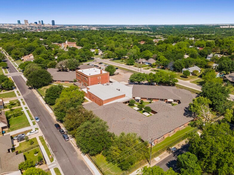 More Photos Of 2601 Tandy Ave, Fort Worth Assisted Living For Sale