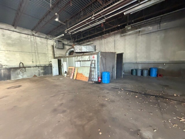 More Photos Of 220 Centre St, Holbrook General Retail For Lease