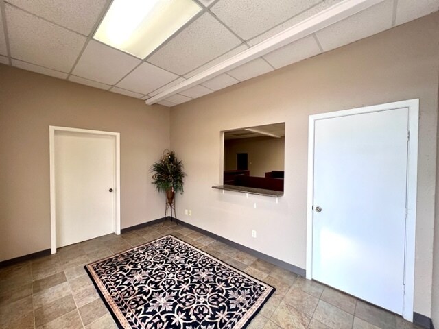 More Photos Of 3512 Avenue I, Rosenberg Office For Lease