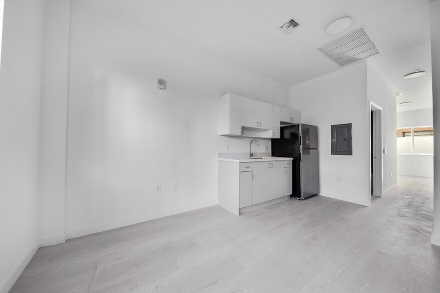 More Photos Of 1567 NW 1st St, Miami Apartments For Sale