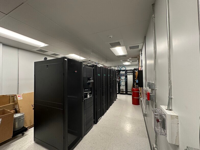 More Photos Of 2101 Arena Blvd, Sacramento Office For Sale