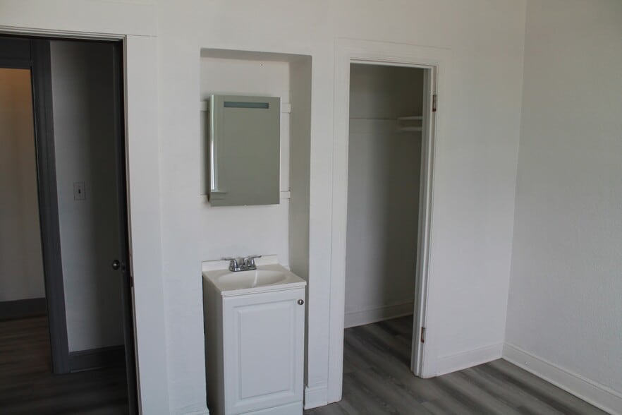 More Photos Of 28 S American St, Stockton Apartments For Sale