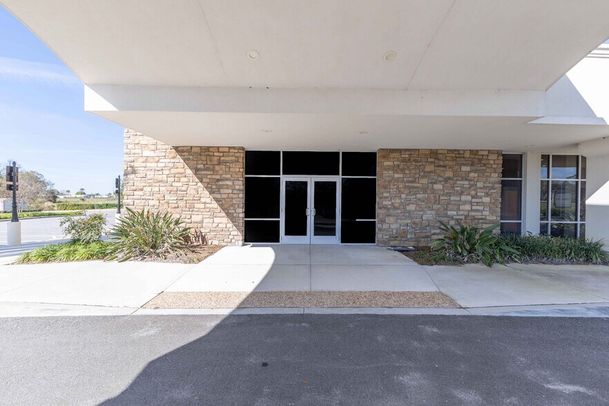 More Photos Of 5431 E State Road 44, Wildwood Medical For Lease