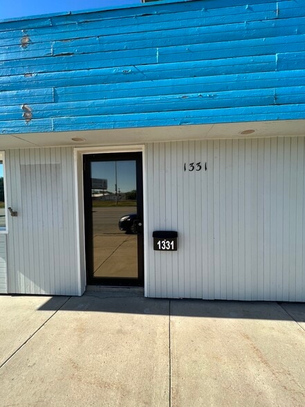 More Photos Of 1329 West Main, Rapid City Office For Lease
