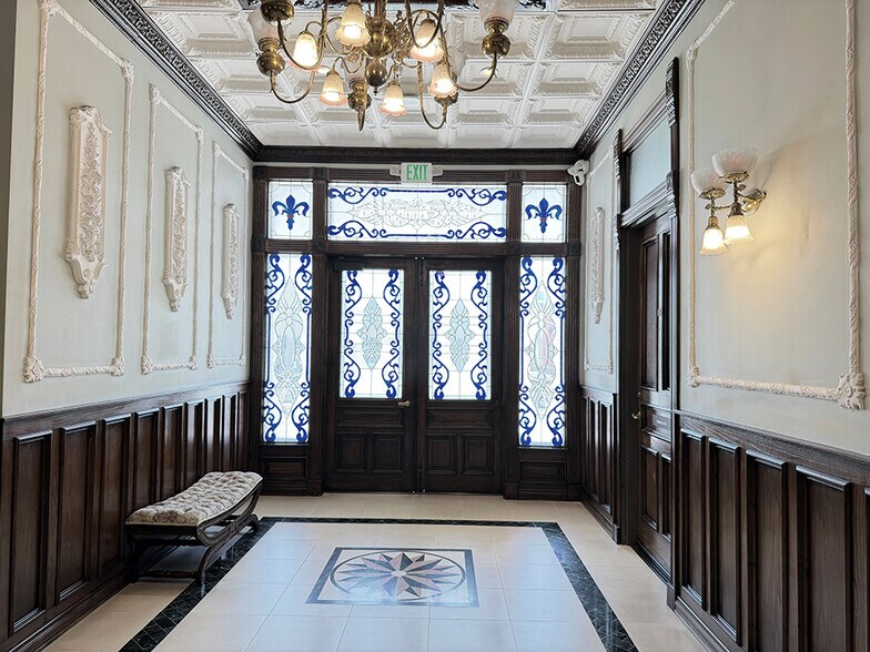 More Photos Of 13323 W Washington Blvd, Culver City Office Residential For Lease