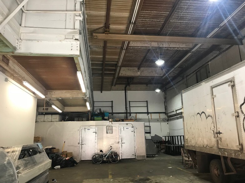 More Photos Of 38-65 12th St, Long Island City Industrial For Sale