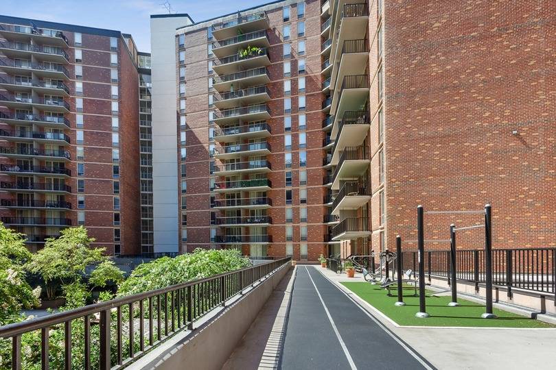 More Photos Of 8750 Georgia Ave, Silver Spring Apartments For Lease