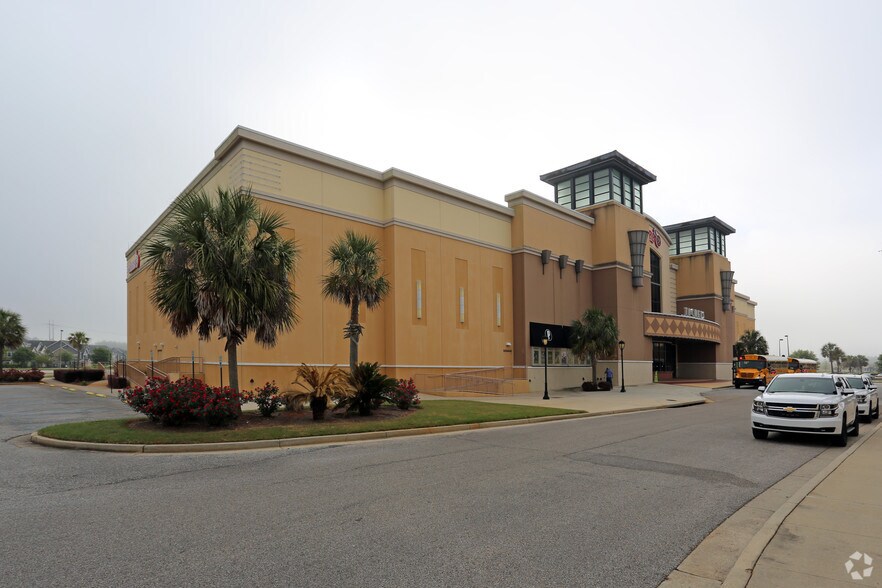 More Photos Of 30500 Al-181, Spanish Fort Movie Theatre For Sale