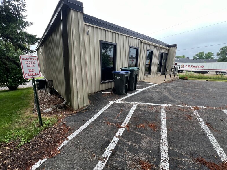 More Photos Of 2109 S Broadway, Rochester Office For Sale