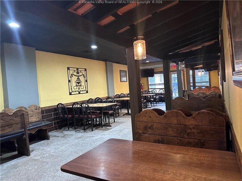 More Photos Of 366 Main St, Madison Storefront Retail Residential For Sale