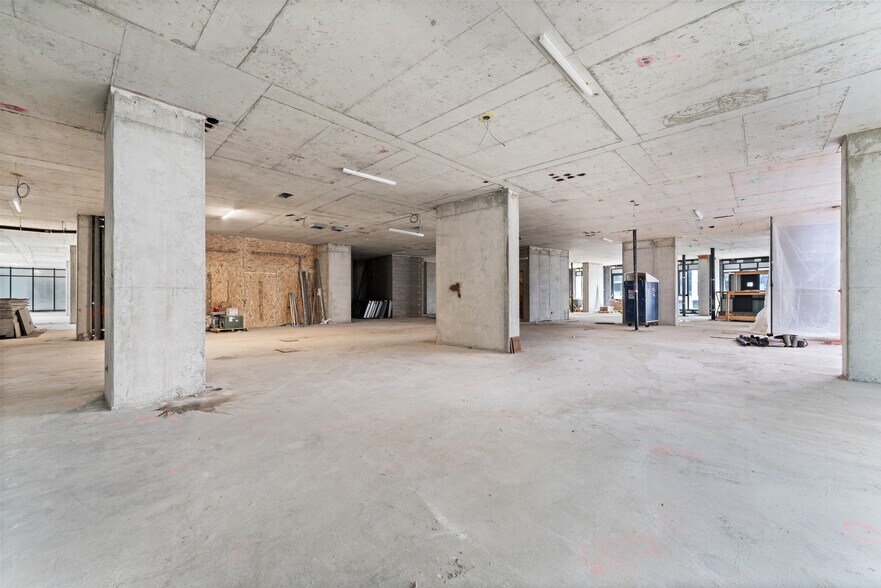 More Photos Of 2161 Yonge St, Toronto Apartments For Sale