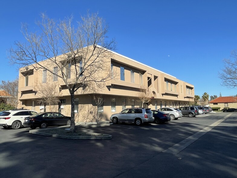 Primary Photo Of 87 Fenton St, Livermore Medical For Lease