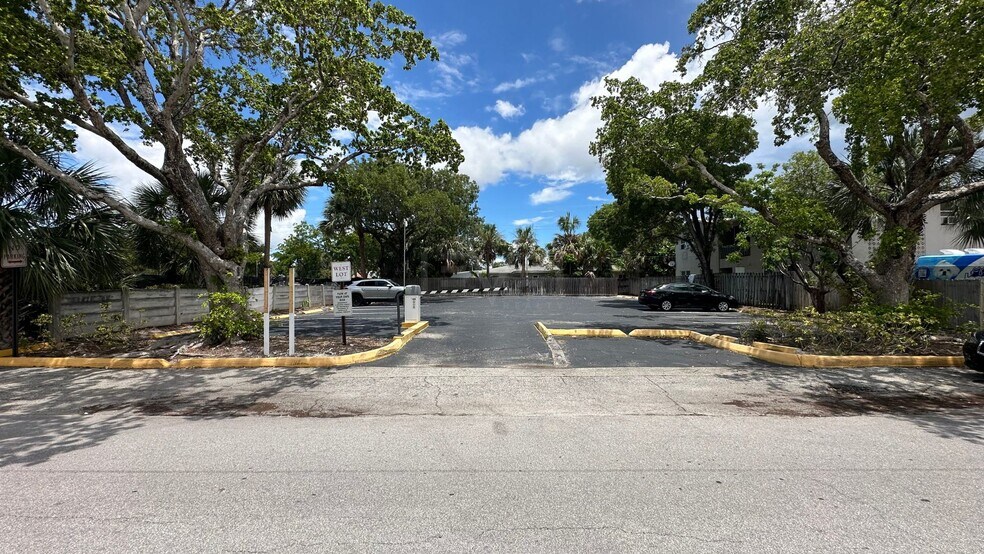 More Photos Of 2415 NE 11th St, Fort Lauderdale Land For Sale