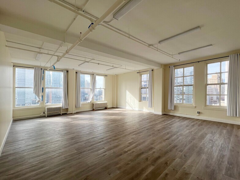 More Photos Of 39-41 W 31st St, New York Office For Lease