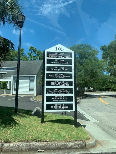 More Photos Of 105 Wappoo Creek Dr, Charleston Medical For Lease