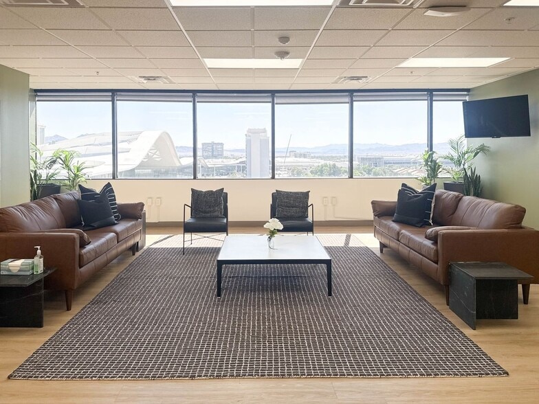 More Photos Of 101 Convention Center Dr, Las Vegas Coworking Space