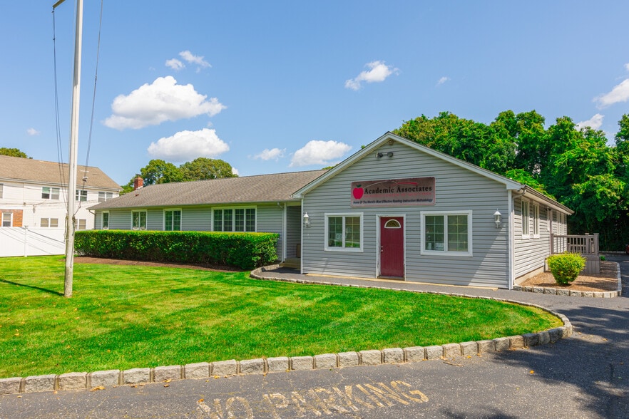 Primary Photo Of 501 William Floyd Pky, Shirley Office For Lease