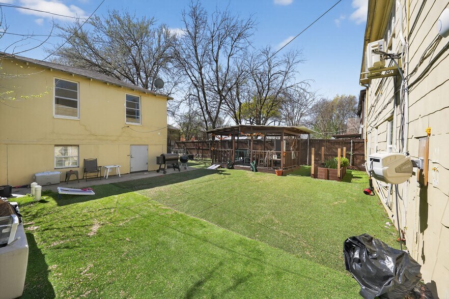 More Photos Of , Dallas Unknown For Sale
