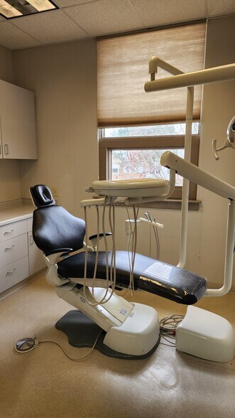 More Photos Of 8801 W National Ave, West Allis Medical For Sale