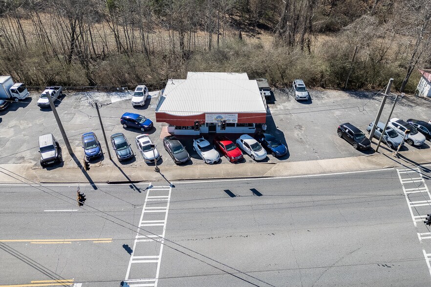 More Photos Of 334 Canton Rd, Cumming Auto Dealership For Sale