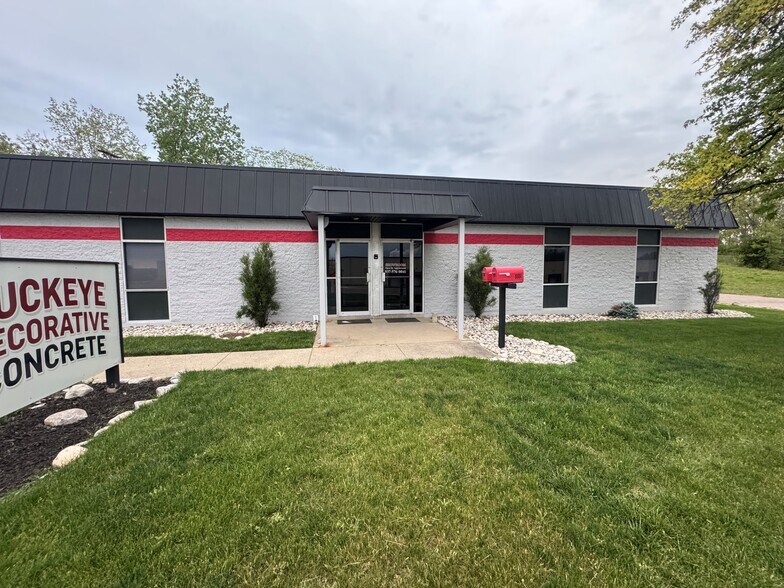 More Photos Of 5551-5553 Webster St, Dayton Warehouse For Sale