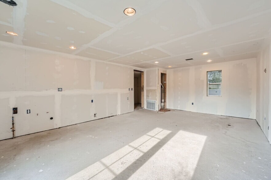 More Photos Of 2426-2428 S Federal Blvd, Denver Storefront Retail Office For Sale