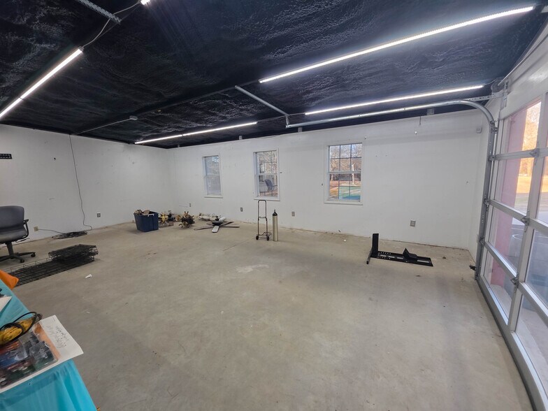 More Photos Of 12513 County Rd 1114, Tyler Industrial For Sale