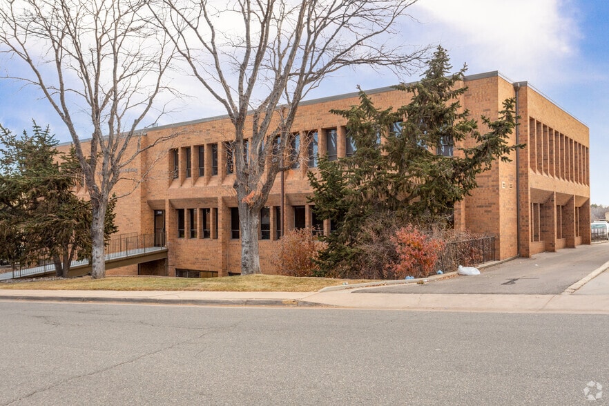 More Photos Of 3540 S Poplar St, Denver Medical For Sale
