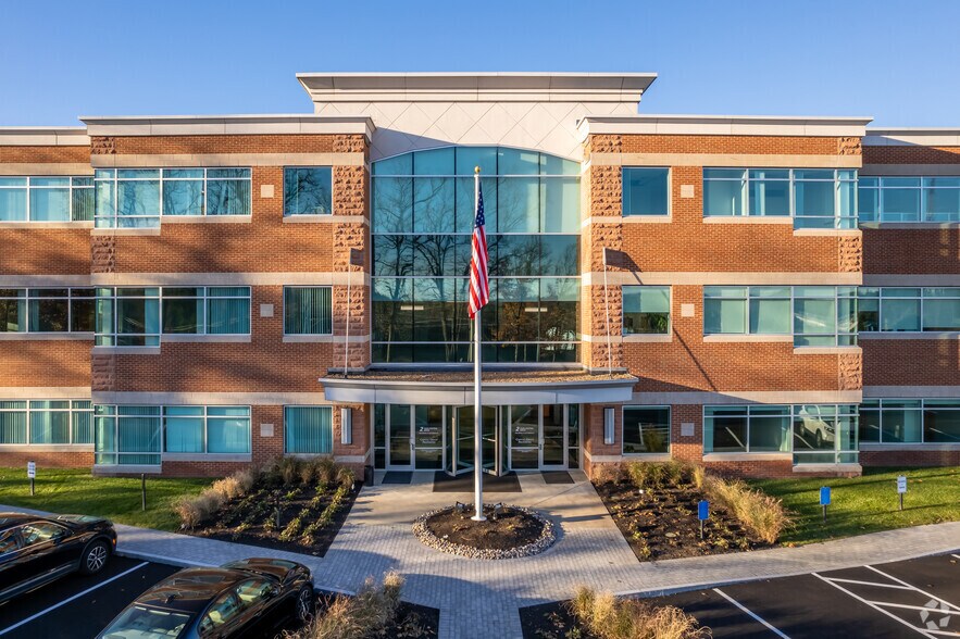 Primary Photo Of 2 Park Central Dr, Southborough Medical For Lease