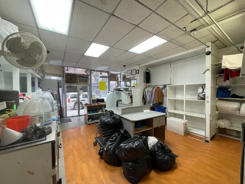More Photos Of 101 Thompson St, New York Apartments For Lease