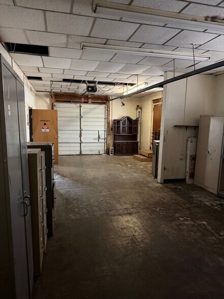 More Photos Of 1000 Columbus Ave, Waco Office For Lease