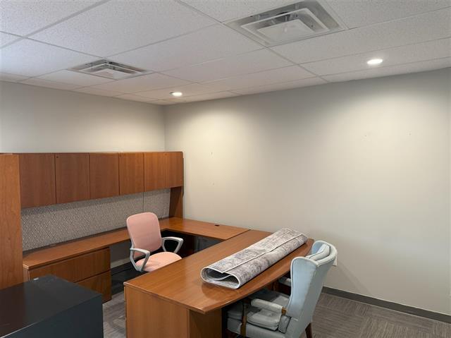 More Photos Of 150 Kings Daughters Dr, Frankfort Office For Sale