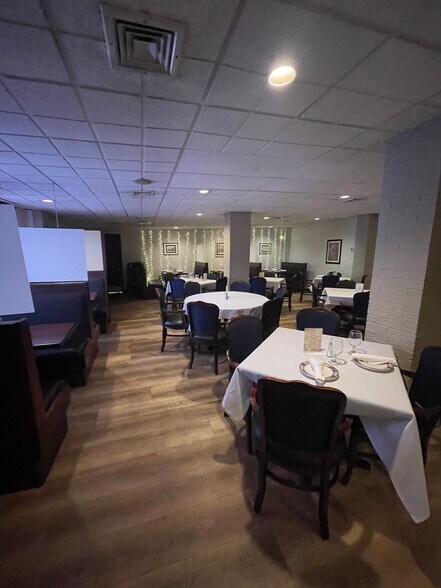 More Photos Of 295 Parker Farms Rd, Wallingford Restaurant For Sale