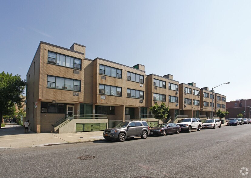 More Photos Of 353-376 Chester St, Brooklyn Apartments For Lease