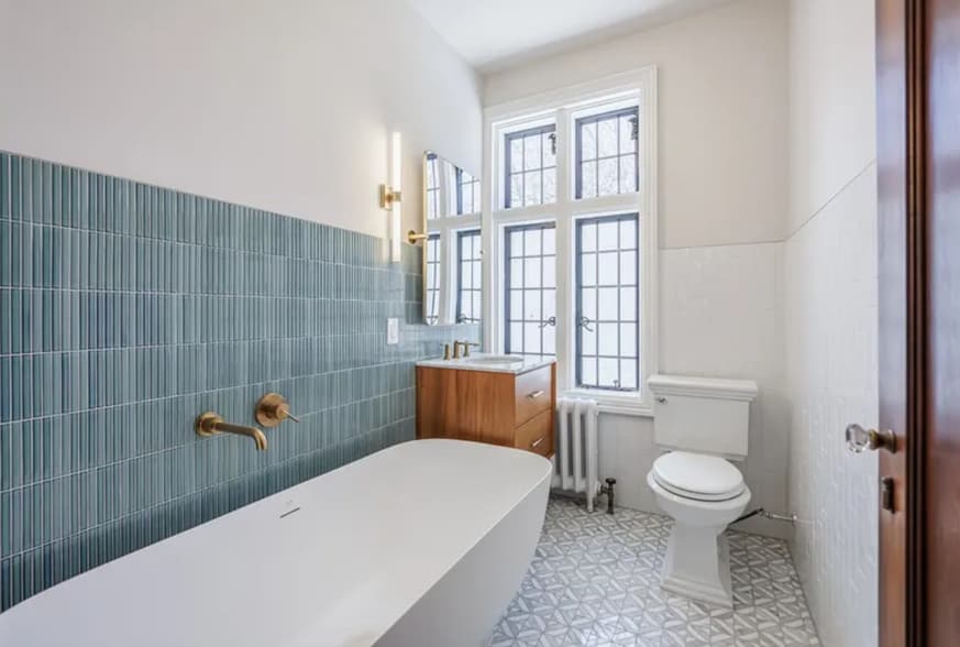 More Photos Of 935 East Ave, Rochester Office For Sale