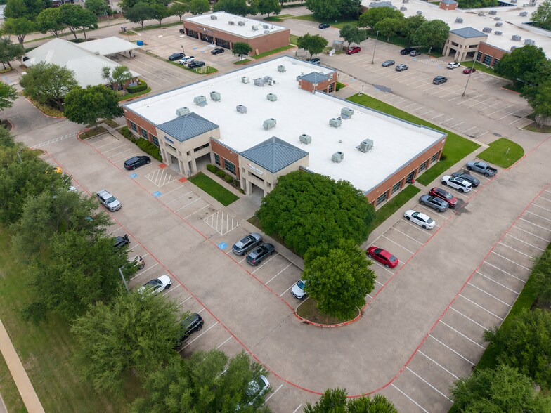 More Photos Of 5025 W Park Blvd, Plano Office For Sale